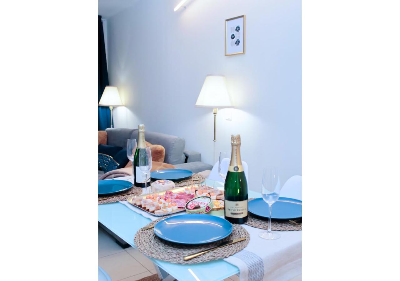 Appartement-Paris-Disney-Terrasse-Jardin-Parking Vaires-sur-Marne Ngoại thất bức ảnh